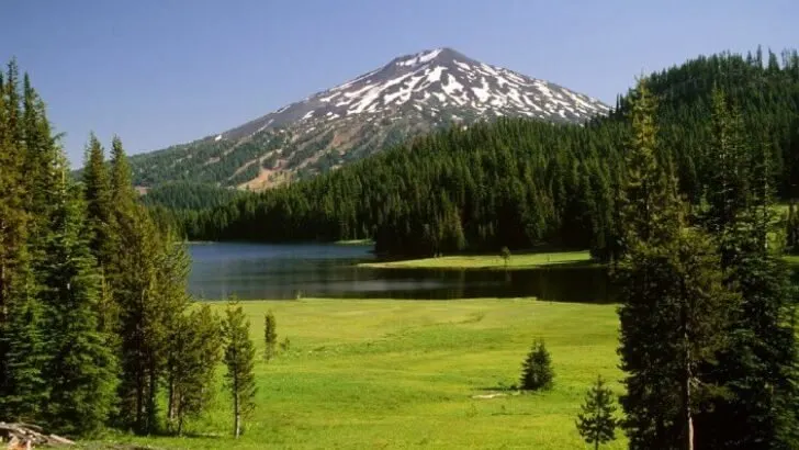 The 9 Best Hikes Near Bend, Oregon
