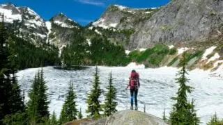 what is considered a thru hike