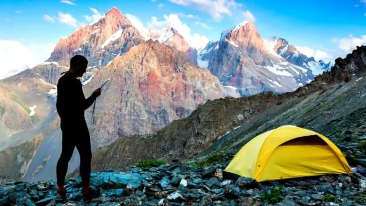 33 Funny Hiking Quotes to Make you Laugh – or Groan