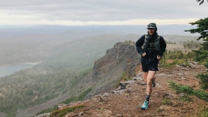 100 Mile Run Training Plan (FREE Printable)