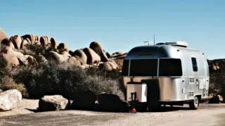 what is the smallest trailer with a bathroom