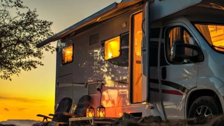 Best Class-C RV Under 25 Feet? (5 Crowd Favorites)