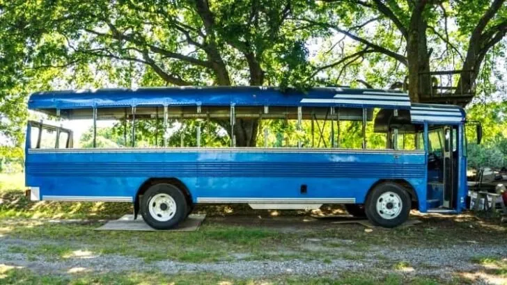 How do you Raise the Roof of a Skoolie?