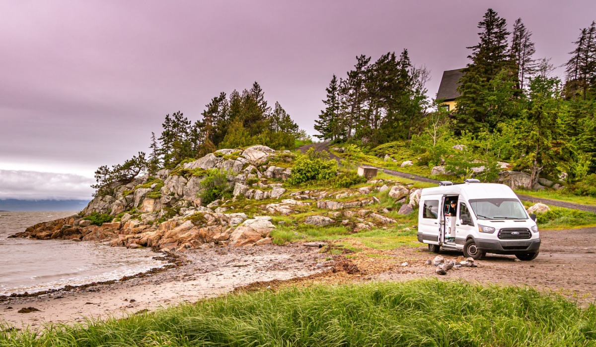 Smallest RV with Shower and Toilet? (11 Crowd Favorites)