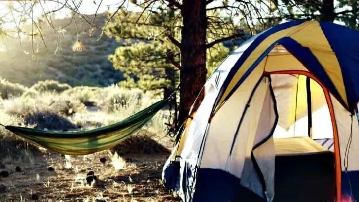 How do you camp on a budget? (21 Money Saving Ideas)