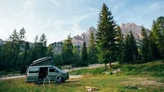 do campervans have toilets and showers