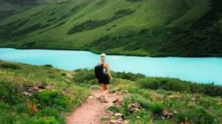 how long does a 10 mile hike take