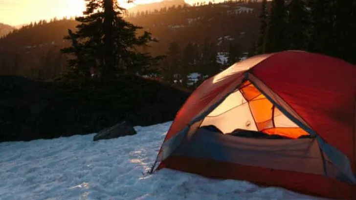 Can You Sleep in 30 Degree Weather?