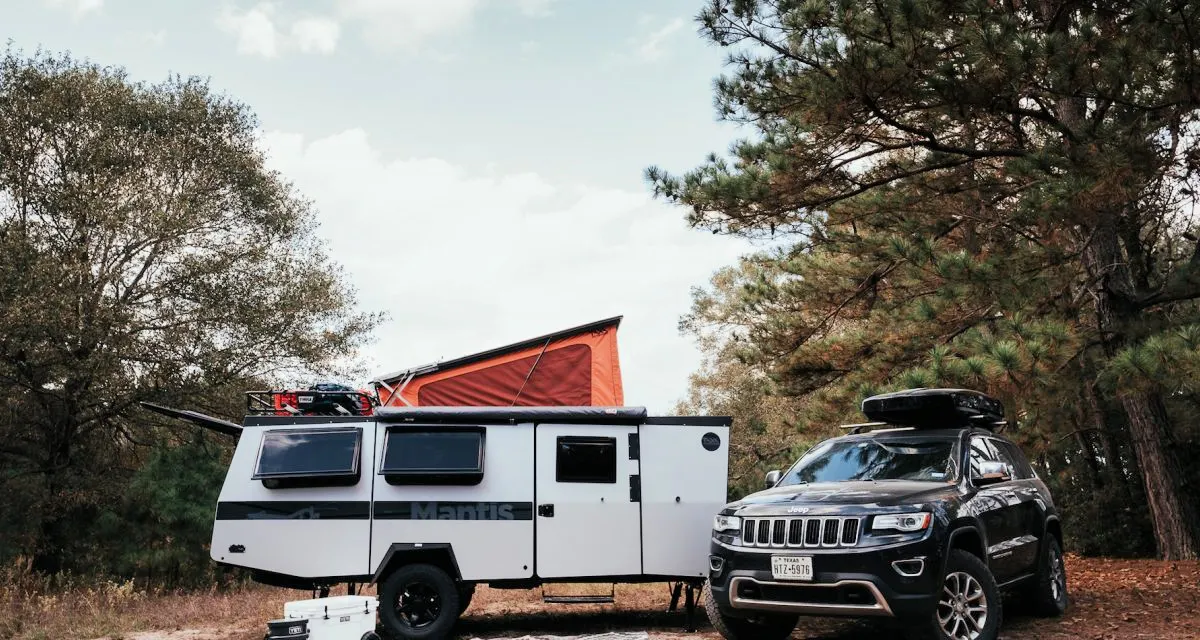 What Campers are 3000 lbs or Less? (4 top picks)