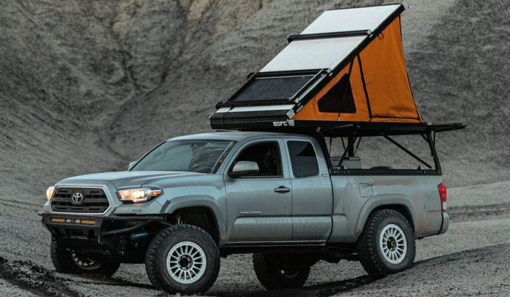 What is the Lightest Roof Top Tent?