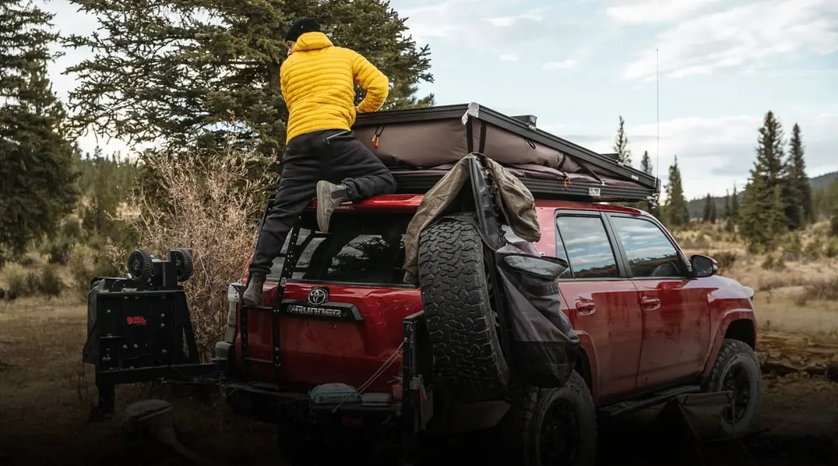 what is the lightest hard shell roof tent