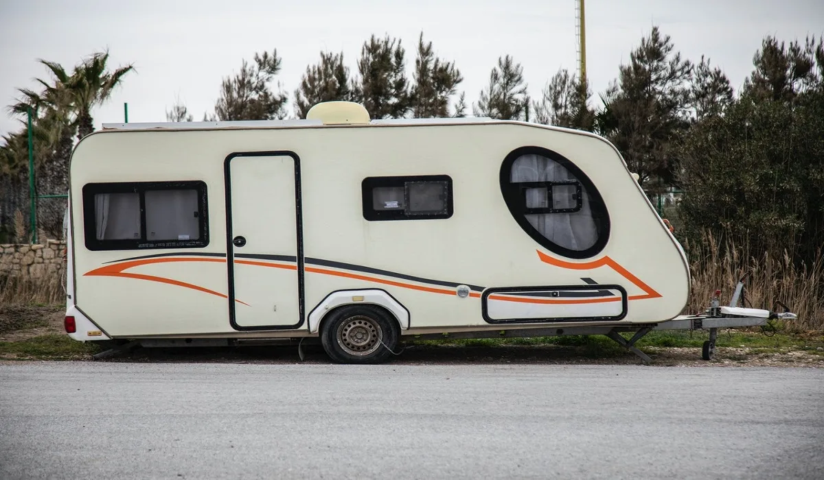 what is the best month to buy a travel trailer