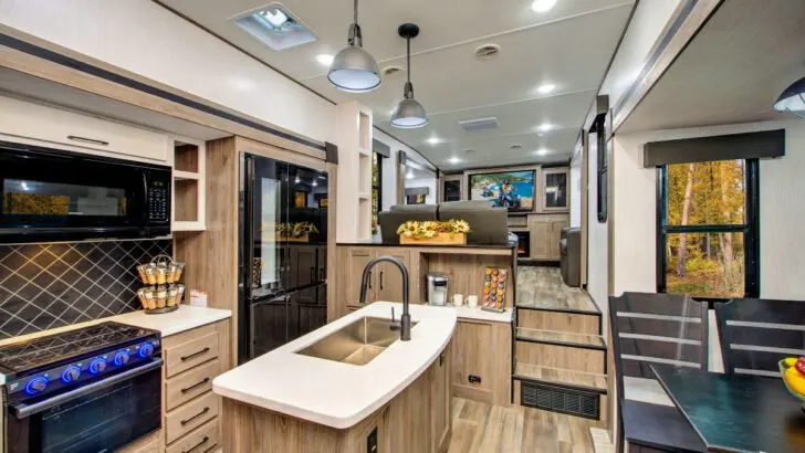 What is Front Living? (Travel Trailer FAQs)