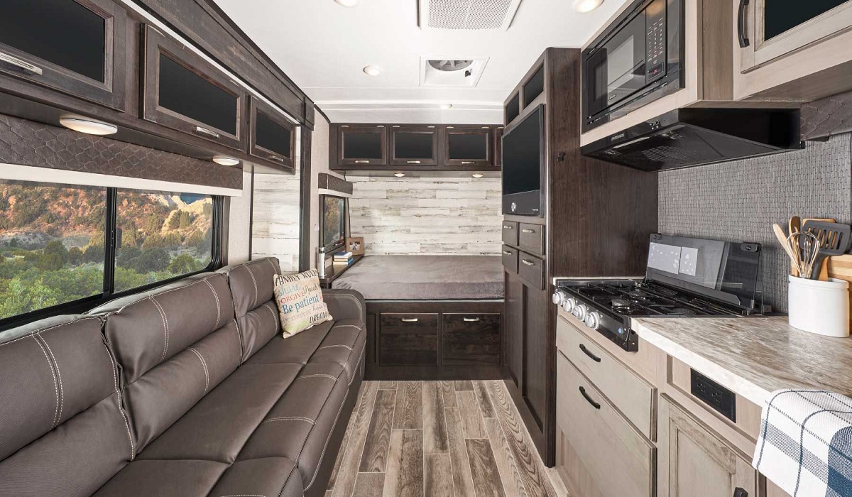 What Is The Average Interior Height Of An RV 