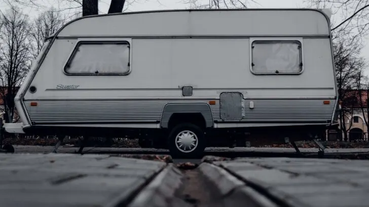 What Does ‘Salvage Title’ Mean For A Travel Trailer?